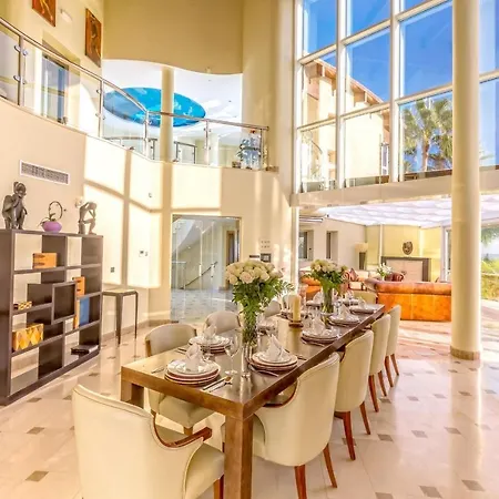 With 8 Bedrooms In Benahavis, With Private Pool, Enclosed Garden And Wi... Estepona